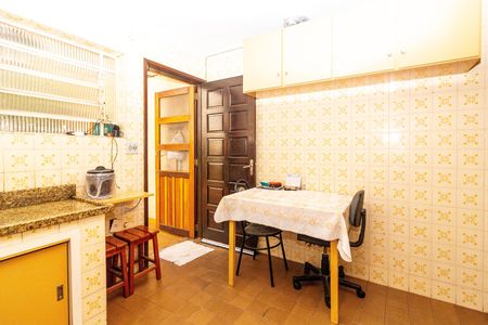 Cozinha de casa à venda com 5 quartos, 198m² em Jardim Consorcio, São Paulo