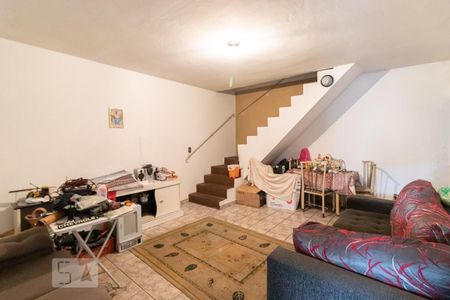 Sala de casa à venda com 3 quartos, 125m² em Vila Nhocuné, São Paulo