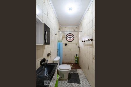 Banheiro de casa à venda com 3 quartos, 125m² em Vila Nhocuné, São Paulo