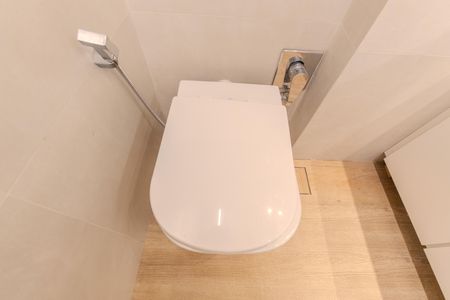 Apartamento à venda com 145m², 3 quartos e 1 vaga Apartamento à venda com 145m², 3 quartos e 1 vagaBanheiro da Suíte 1