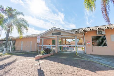Casa de condomínio à venda com 112m², 3 quartos e 3 vagasFachada 
