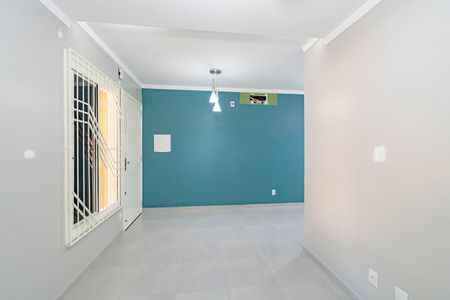 Casa de condomínio à venda com 112m², 3 quartos e 3 vagasSala