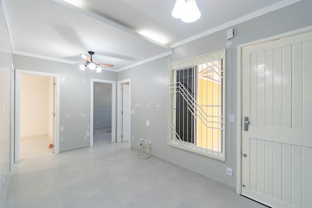 Casa de condomínio à venda com 112m², 3 quartos e 3 vagasSala