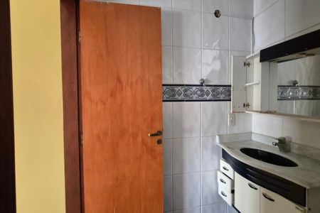Casa para alugar com 155m², 2 quartos e 1 vaga Casa para alugar com 155m², 2 quartos e 1 vagaBanheiro da Suíte