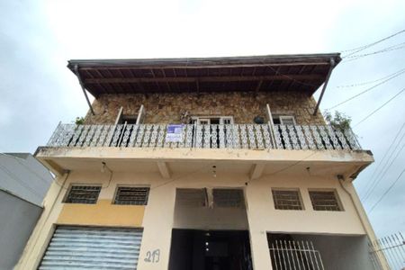 Casa para alugar com 155m², 2 quartos e 1 vaga Casa para alugar com 155m², 2 quartos e 1 vagaPlaca Instalada