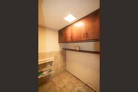 Quarto de Serviço de casa à venda com 3 quartos, 120m² em Mirandópolis, São Paulo