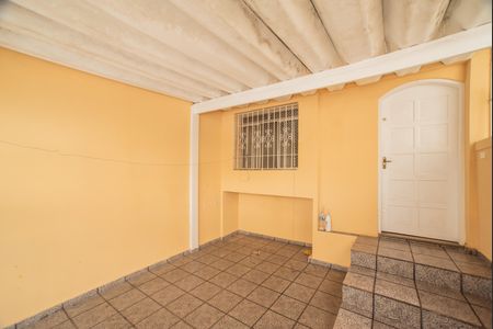Garagem de casa à venda com 3 quartos, 120m² em Mirandópolis, São Paulo