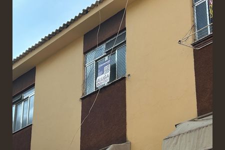 Apartamento para alugar com 49m², 2 quartos e 1 vagaFachada + placa