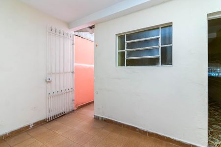 Casa à venda com 116m², 3 quartos e 2 vagas Casa à venda com 116m², 3 quartos e 2 vagasÁrea externa