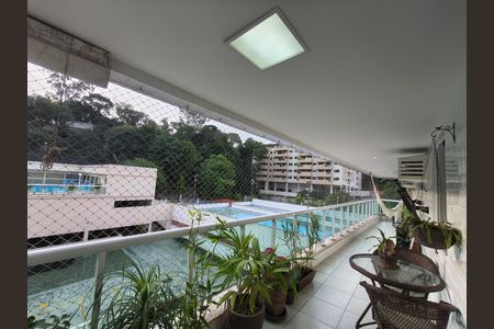 Apartamento à venda com 124m², 4 quartos e 2 vagas