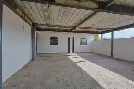 Casa para alugar com 4 quartos, 180m² em Nacional, Contagem