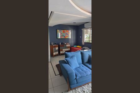 Apartamento à venda com 74m², 2 quartos e 1 vaga Apartamento à venda com 74m², 2 quartos e 1 vagaSala