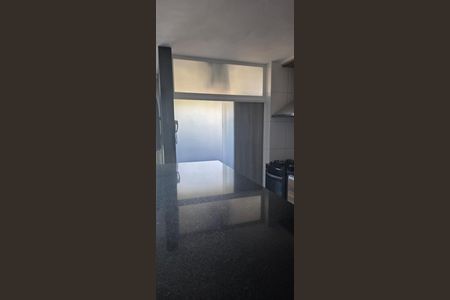 Apartamento à venda com 74m², 2 quartos e 1 vaga Apartamento à venda com 74m², 2 quartos e 1 vagaCozinha