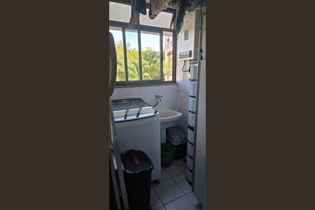 Apartamento à venda com 74m², 2 quartos e 1 vaga Apartamento à venda com 74m², 2 quartos e 1 vagaÁrea de serviço