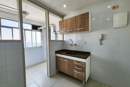 Apartamento à venda com 65m², 2 quartos e 1 vaga Apartamento à venda com 65m², 2 quartos e 1 vagaCozinha