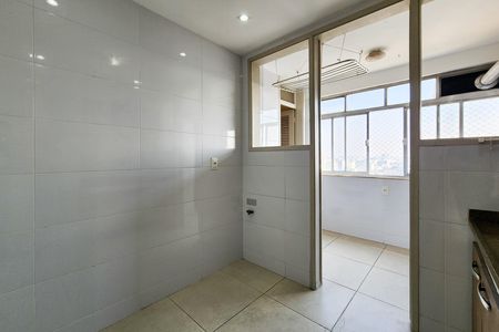 Apartamento à venda com 65m², 2 quartos e 1 vaga Apartamento à venda com 65m², 2 quartos e 1 vagaCozinha