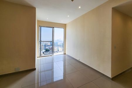Apartamento à venda com 65m², 2 quartos e 1 vaga Apartamento à venda com 65m², 2 quartos e 1 vagaSala