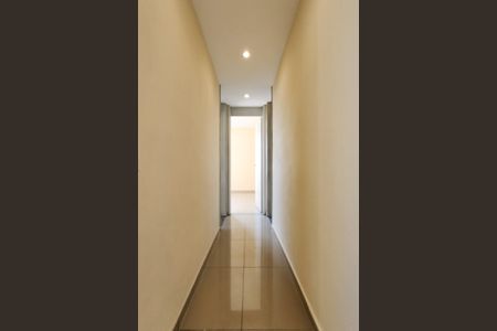 Apartamento à venda com 65m², 2 quartos e 1 vaga Apartamento à venda com 65m², 2 quartos e 1 vagaCorredor