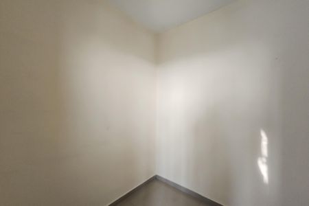 Apartamento à venda com 65m², 2 quartos e 1 vaga Apartamento à venda com 65m², 2 quartos e 1 vagaQuarto de Serviço