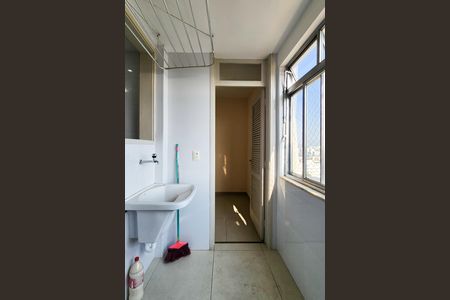 Apartamento à venda com 65m², 2 quartos e 1 vaga Apartamento à venda com 65m², 2 quartos e 1 vagaÁrea de Serviço