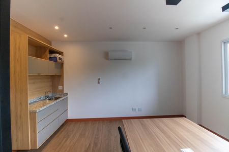 Apartamento para alugar com 96m², 2 quartos e 1 vaga Apartamento para alugar com 96m², 2 quartos e 1 vagaÁrea comum