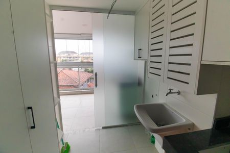 Apartamento para alugar com 96m², 2 quartos e 1 vaga Apartamento para alugar com 96m², 2 quartos e 1 vagaCozinha e Área de Serviço