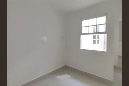 Casa para alugar com 3 quartos, 120m² em Jardim Floresta, São Paulo