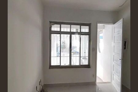 Casa para alugar com 3 quartos, 120m² em Jardim Floresta, São Paulo