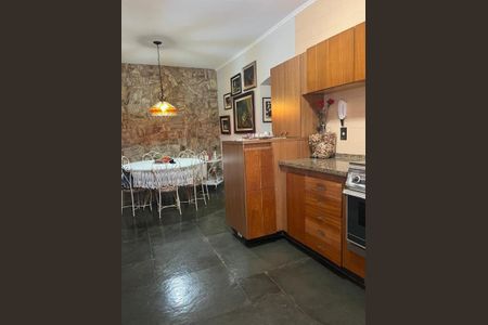Casa à venda com 240m², 4 quartos e 3 vagasFoto 19