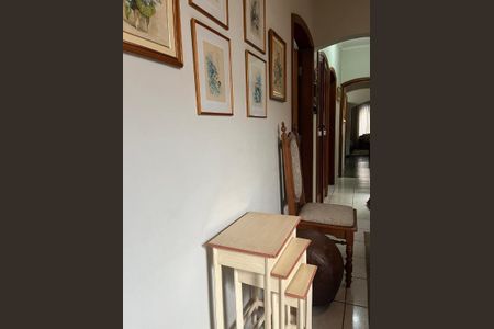 Casa à venda com 240m², 4 quartos e 3 vagasFoto 03