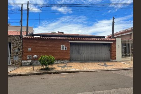 Casa à venda com 240m², 4 quartos e 3 vagasFoto 37