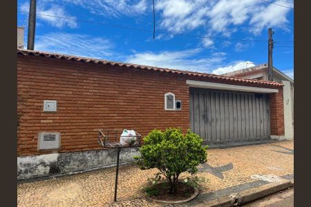 Casa à venda com 240m², 4 quartos e 3 vagasFoto 49