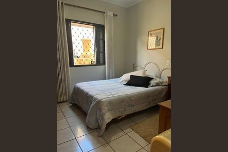 Casa à venda com 240m², 4 quartos e 3 vagasFoto 39