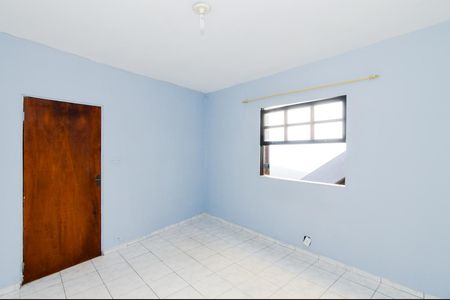 Quarto de casa para alugar com 1 quarto, 65m² em Jardim Moreira , Guarulhos