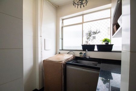 Apartamento à venda com 115m², 3 quartos e 2 vagas Apartamento à venda com 115m², 3 quartos e 2 vagasÁrea de Serviço