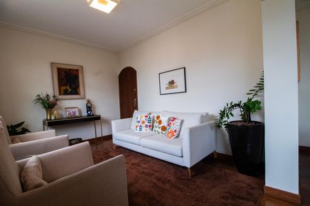 Apartamento à venda com 115m², 3 quartos e 2 vagas Apartamento à venda com 115m², 3 quartos e 2 vagasSala de Estar