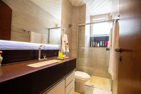 Apartamento à venda com 115m², 3 quartos e 2 vagas Apartamento à venda com 115m², 3 quartos e 2 vagasBanheiro da Social