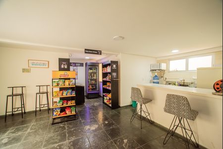 Apartamento para alugar com 41m², 1 quarto e 1 vaga Apartamento para alugar com 41m², 1 quarto e 1 vagaÁrea comum - Salão de festas/Mini mercado