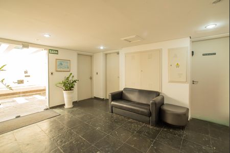 Apartamento para alugar com 41m², 1 quarto e 1 vaga Apartamento para alugar com 41m², 1 quarto e 1 vagaHall social