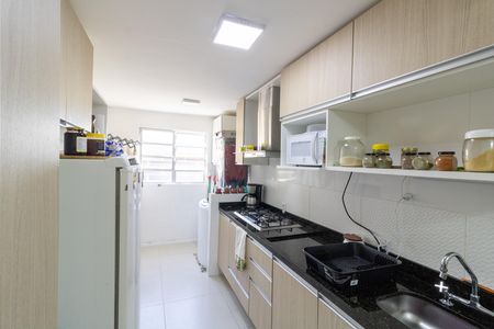 Apartamento à venda com 64m², 2 quartos e sem vaga Apartamento à venda com 64m², 2 quartos e sem vagaCozinha