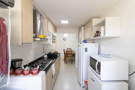 Apartamento à venda com 64m², 2 quartos e sem vaga Apartamento à venda com 64m², 2 quartos e sem vagaCozinha