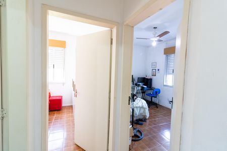 Apartamento à venda com 64m², 2 quartos e sem vaga Apartamento à venda com 64m², 2 quartos e sem vagaCorredor