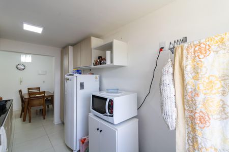 Apartamento à venda com 64m², 2 quartos e sem vaga Apartamento à venda com 64m², 2 quartos e sem vagaCozinha