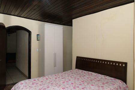 Casa à venda com 180m², 3 quartos e 2 vagasQuarto 1 - Suíte