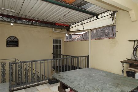 Casa à venda com 180m², 3 quartos e 2 vagasÁrea de Serviço