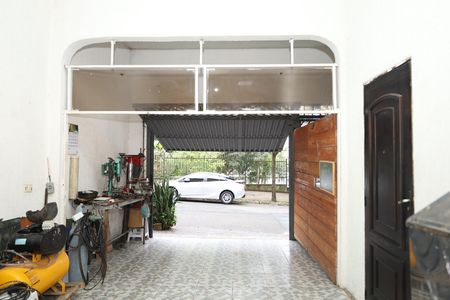 Casa à venda com 180m², 3 quartos e 2 vagasGaragem