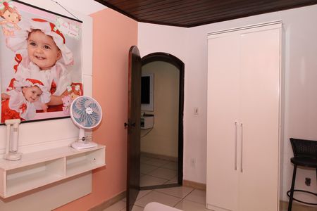 Casa à venda com 180m², 3 quartos e 2 vagasQuarto 3