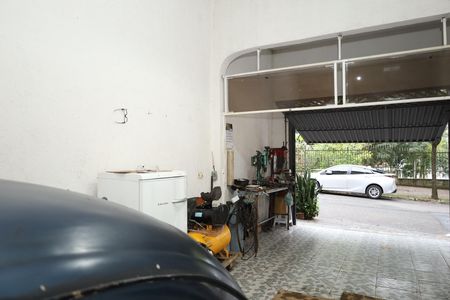 Casa à venda com 180m², 3 quartos e 2 vagasGaragem