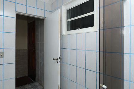 Casa à venda com 180m², 3 quartos e 2 vagasBanheiro 3