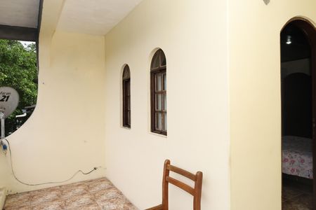 Casa à venda com 180m², 3 quartos e 2 vagasVaranda 1